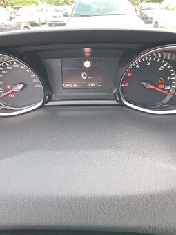 Prodám Peugeot 308 1.5 blu HDI - 8