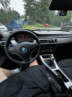 BMW e91 318d - 8