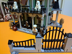 LEGO 10228 - séria Monster fighters - Strašidelný dom - 8