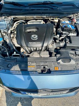 Mazda 3 benzín 1,4 - 8