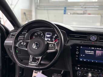Volkswagen Passat R-Line 4motion - 8