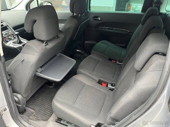 Prodám PEUGEOT 5008 1.6 hdi původ CZ - 8