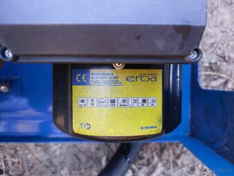 Plechové nádrže na naftu 2140l s čerpadlem - 8