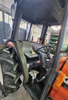 Malotraktor KUBOTA GL23 vyhřívaná kabina • radlice + sypač - 8
