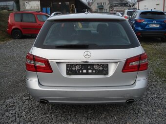 Mercedes-Benz E 350 CDI 4MATIC(4 x 4) - 8