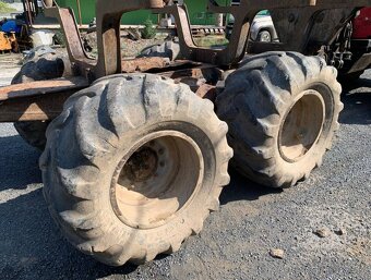 Vyvážečka VALMET 840.3. - 8