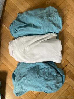 Dětská postel + matrace + prostěradla + povlečení - 8