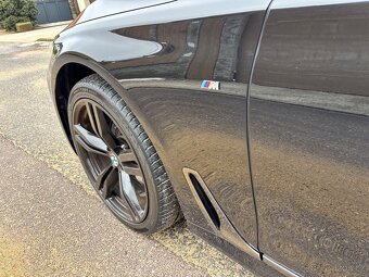 Prodám Bmw730xd MPacket laser Harman servis BMW Full - 8