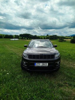 Jeep Compass 2,4 l - 8