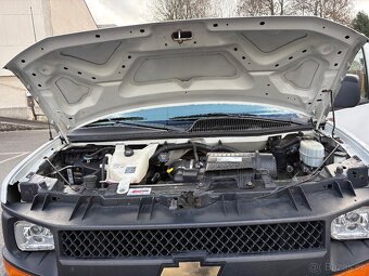 Chevrolet Express 2500 - 8