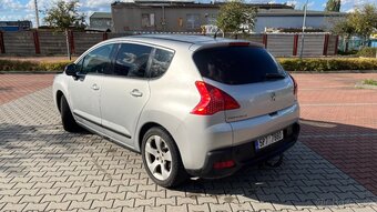Peugeot 3008 2.0 HDI 110kw - 8
