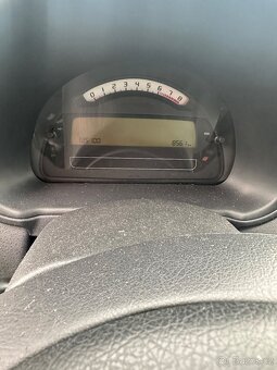 Citroen C2 1.1 44kw rv2007 - 8