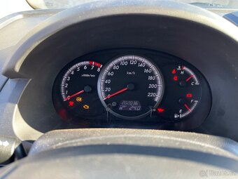 Prodám Mazda 5 2.0 benzin 107 kw - 8
