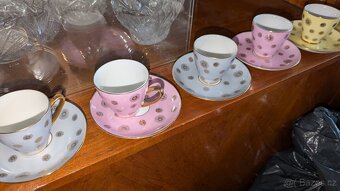 Sady nádobí z broušeného skla a porcelánu + zrcadlo - 8