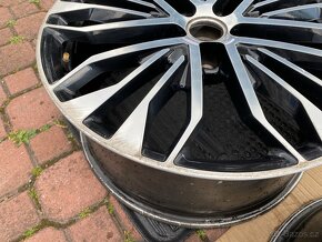 AUDI A6 S6 4G0 A7 S7 4G8 ALU DISK KOLO 8,5J x 20” ET45 - 8