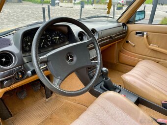 Mercedes Benz W123/200 - 8
