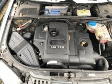 Audi A4 B7 AVANT 1,9TDI 85kW 2005 BKE - díly z vozu - 8