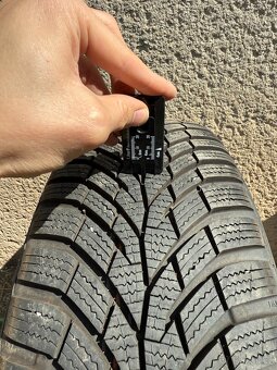 Zimní pneumatiky Continental 205/55/R16 s alu koly - 8