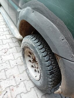 Terrano II 2.4i - benzín-LPG 4x4 - 8