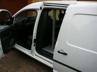 VW CADDY MAXI 1.4 TSI 92KW DSG NAVIGA KAMERA APP VESTAVBA - 8