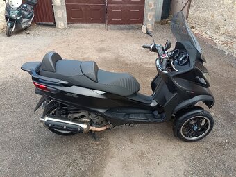 Piaggio mp3 500 ABS,ASR cz doklady v ceně černá 3 - 8