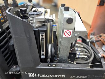 Kloubový jožko valec Husqarna LP9505 - 8