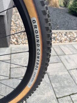Canyon Lux CF7 - 8