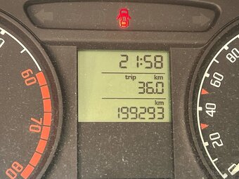 skoda fabia 1.2htp 44 kw - 8