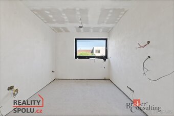 Prodej, domy/rodinný, 221 m2, 69301 Starovice, Břeclav [ID 7 - 8