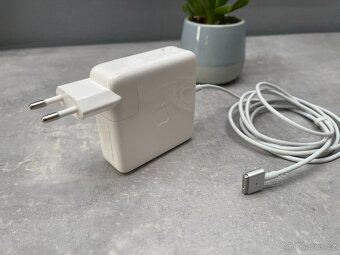 originální nabíječka Apple MagSafe 2 - 60W - 8