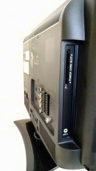 Televize LG 19LD320, menší TV do karavanu, na chatu apod. - 8