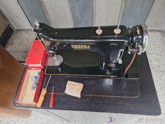 Šicí stroje - 8