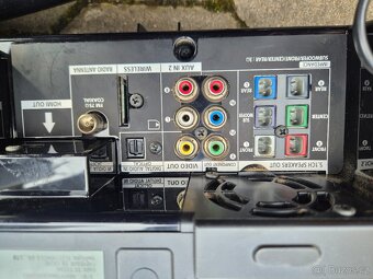 Domácí kino Samsung HT TX715 - 8