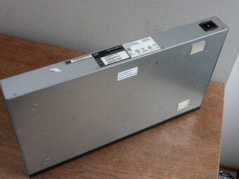 1U switch Cisco SG200-26 gigabit 2x Combo SFP 10/100/1000Mbp - 8