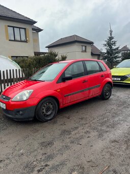 Prodám Ford fiestu mk6 - 8