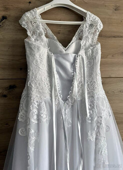 Svatební šaty vel.42/44 - 8