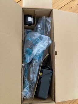 MAKITA DCL286FRF Bezuhlíkový aku tyčový vysavač (18V/1x3,0Ah - 8