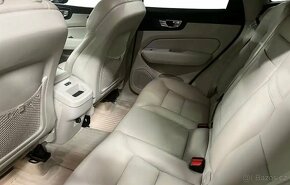 Volvo XC60 T5 AWD Inscription - 8