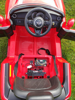 Elektrické autíčko Mini Cooper - 8