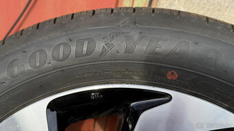 Alu kola 42611YP460 17x5J ET40 Toyota AYGO X pneu 175/65 R17 - 8