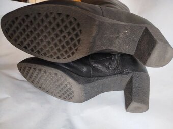 Kožené kozačky - 8