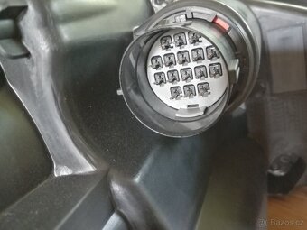 Jaguar XF X250 facelift xenony LED AFS - 8