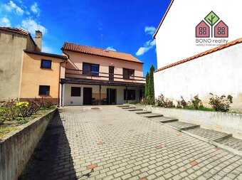 RD, pozemek 397 m2, užitná plocha 231 m2, zahrádka, přístavk - 8