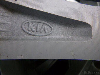Letní alu sada disky originál Kia 5x114,3 6,5Jx16 ET31,5 - 8