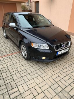 Volvo V50 D3 R-Design - 8
