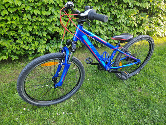 Juniorské 24" horské hliníkové kolo MERIDA, rám 12" - 8