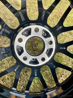 Alu 8jx18 ET45 5x112 - 8