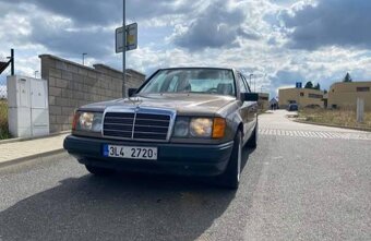 Mercedes W 124 - 8