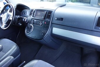 Volkswagen Multivan 2.0TDi Highline 132kW DSG 2010 - 8