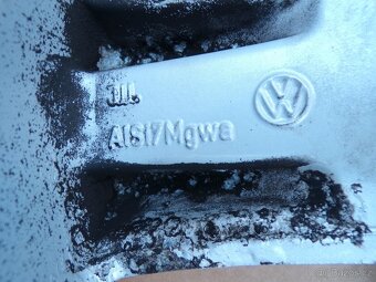 VW T5 MULTIVAN originální alu kola VW SIMA 7,5 x 17 ET55 - 8